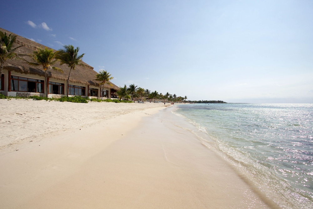 akumal beach resort