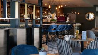 de vere wychwood park