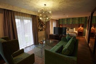 de vere wychwood park