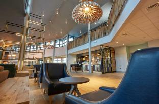 de vere wychwood park