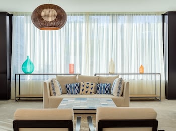 h10 casa del mar