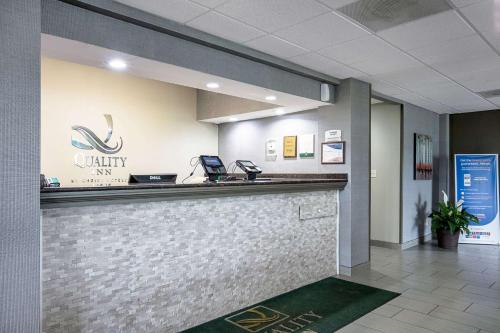 quality inn holly springs south