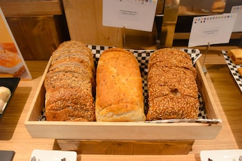 aparthotel atenea valles