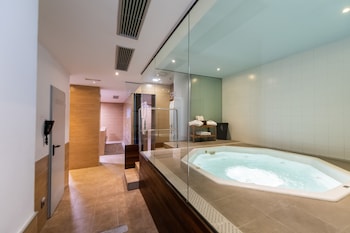 aparthotel atenea valles