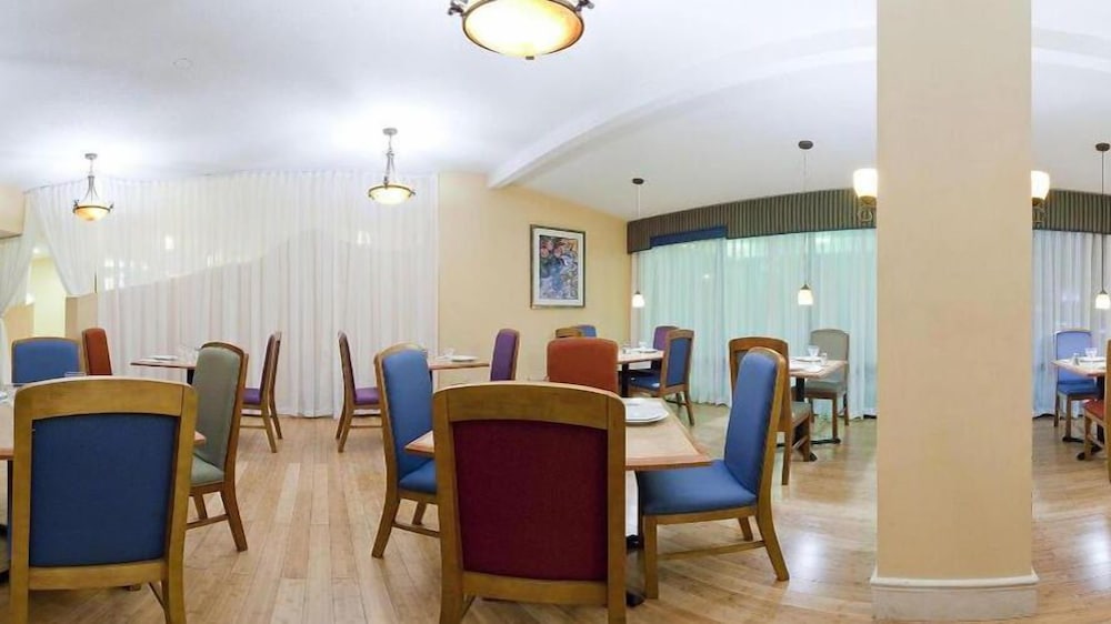 holiday inn express biloxi beach blvd an ihg hotel