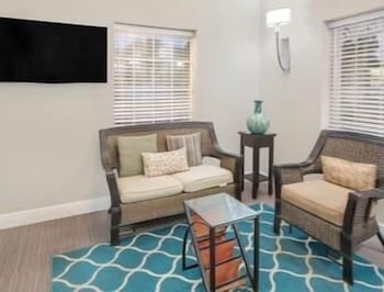 Super 8 By Wyndham Bay St. Louis,Bay St Louis>>Bay Saint Louis,2 star