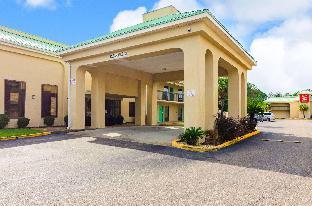 econo lodge inn and suites