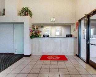 econo lodge inn and suites