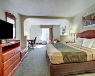 econo lodge inn and suites