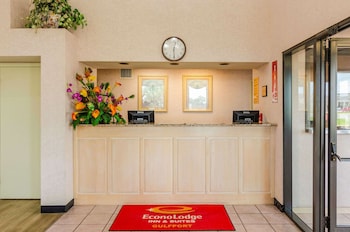 Econo Lodge Inn & Suites,Gulfport>>Biloxi,2 star