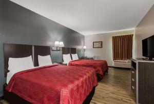 econo lodge inn and suites