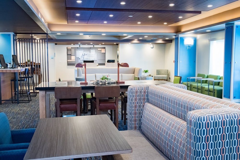 holiday inn express moss point by ihg