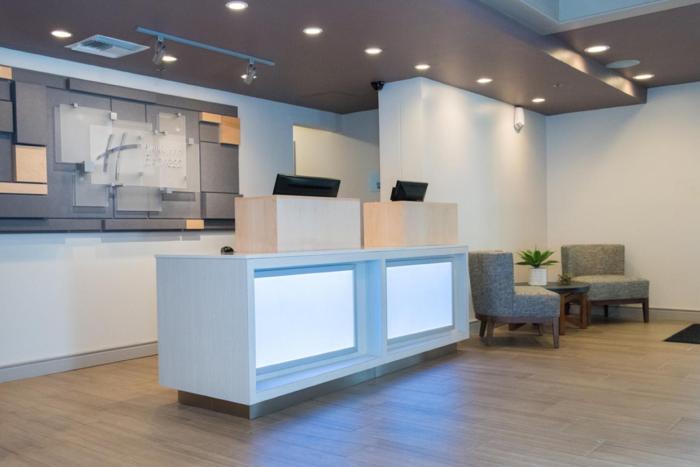 holiday inn express moss point by ihg
