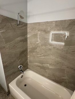 americas best value inn and suites haltom city ft worth