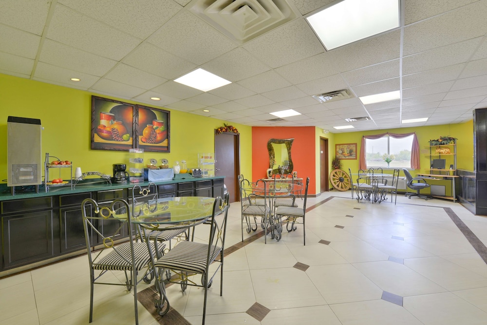 americas best value inn and suites haltom city ft worth