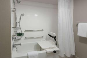 sonesta es suites fort worth fossil creek