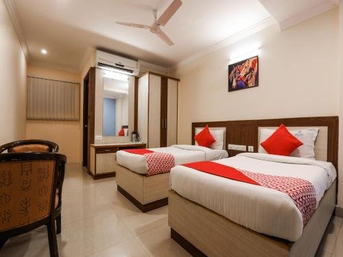 hotel sri sai regency