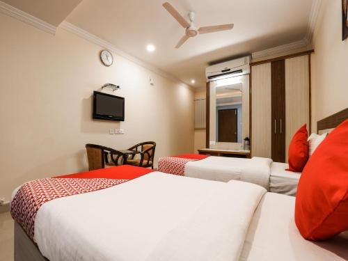 hotel sri sai regency