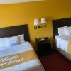 days inn and suites by wyndham des moines airport