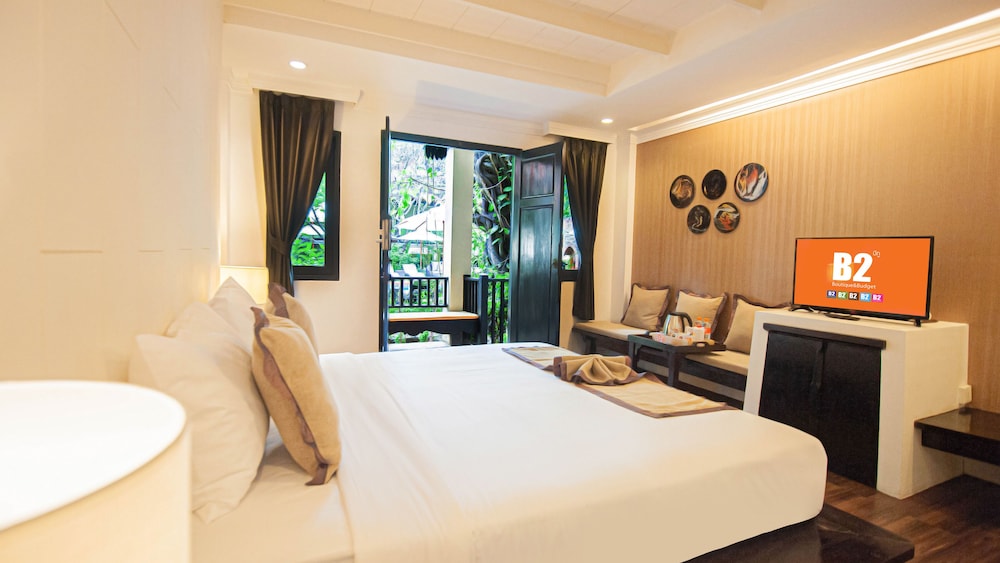 b2 suthep night market premier resort