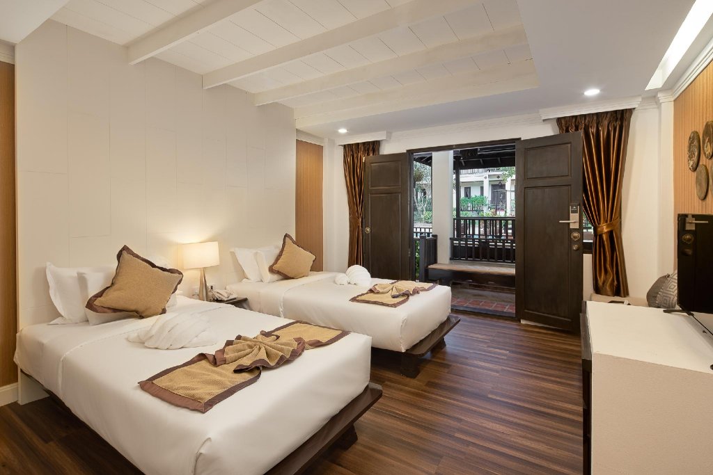 b2 suthep night market premier resort