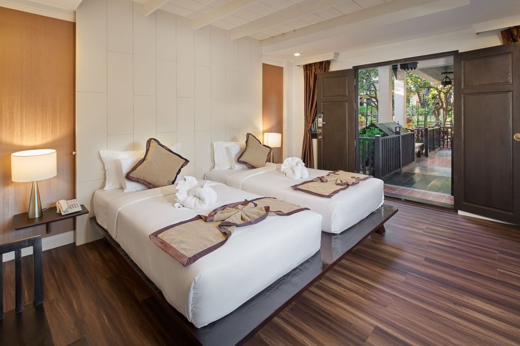 b2 suthep night market premier resort