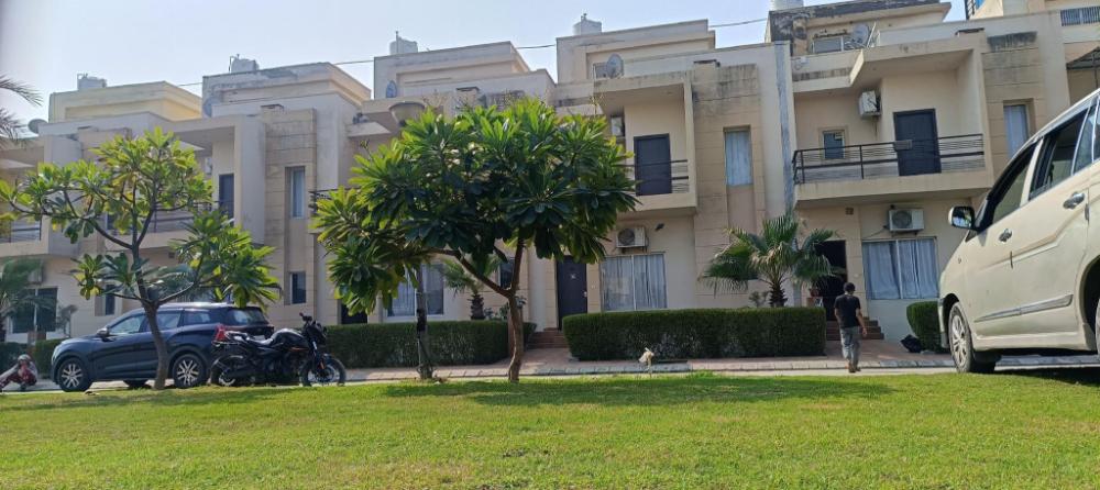 hotel vrindavan bliss