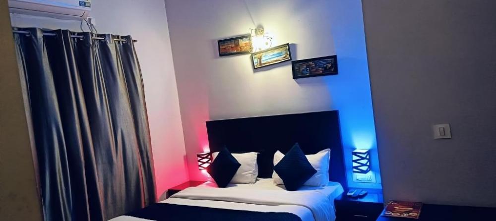 hotel vrindavan bliss