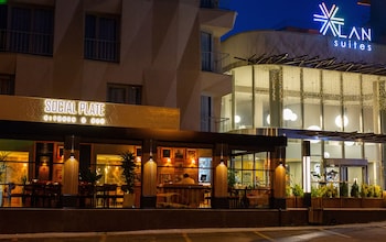 alan suites