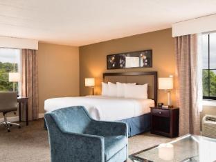 doubletree by hilton hotel laurel