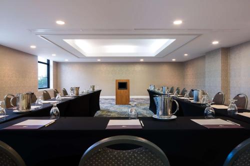 doubletree by hilton hotel laurel