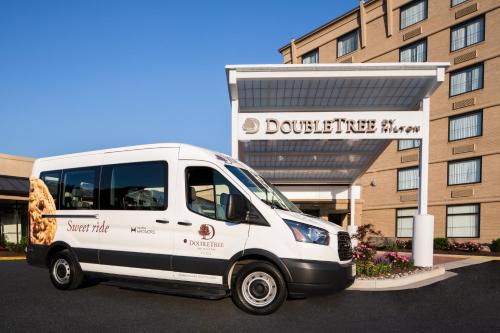 doubletree by hilton hotel laurel