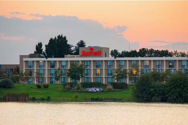 washington dulles airport marriott