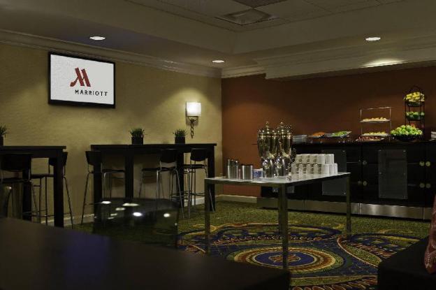 washington dulles airport marriott