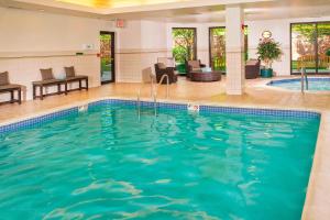courtyard by marriott dulles town center