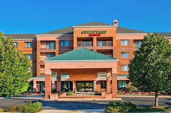 Courtyard By Marriott Dulles Town Center,Dulles>>District Of Columbia,3 star