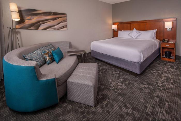 courtyard by marriott dulles town center