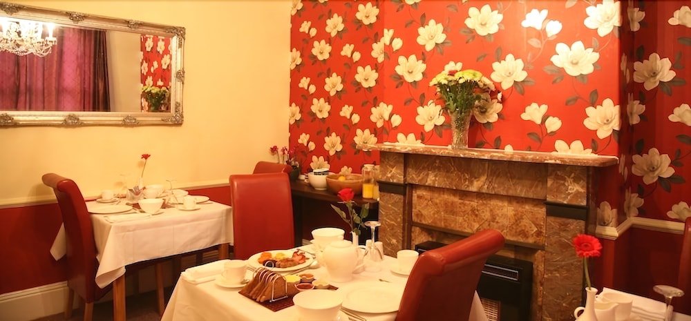 the gillygate hotel