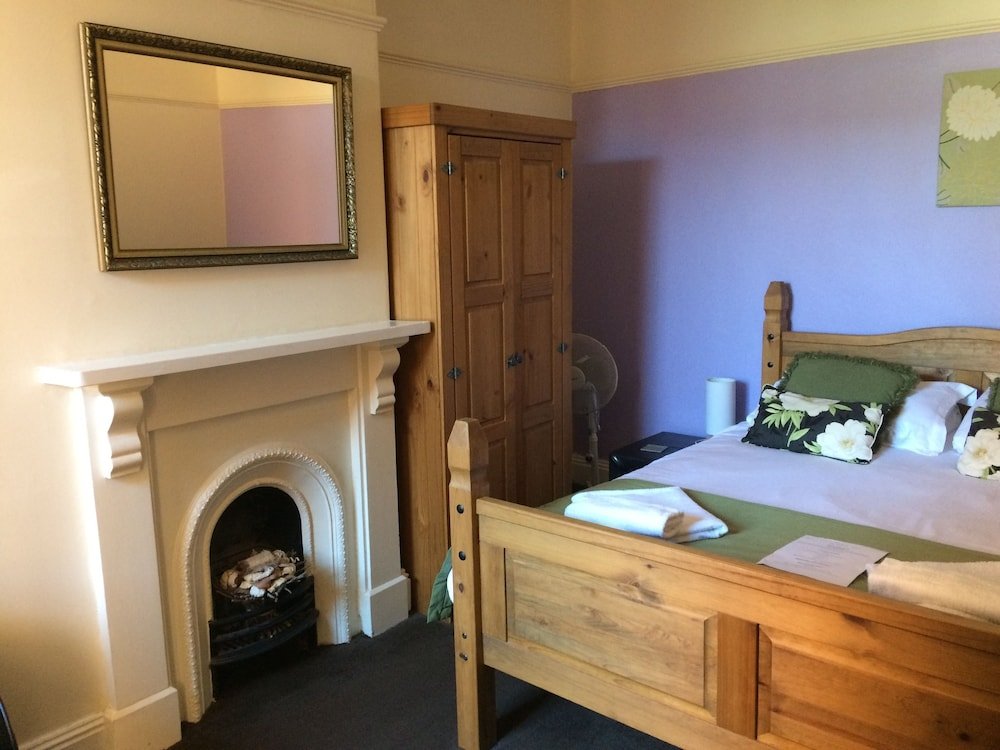 the gillygate hotel