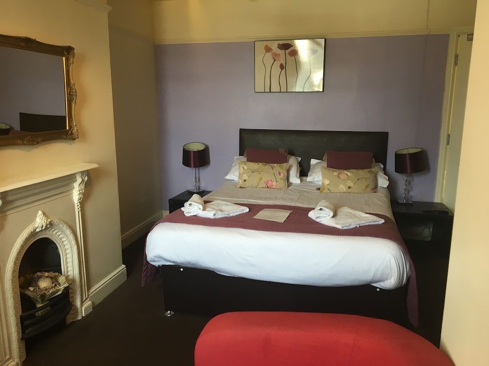 the gillygate hotel