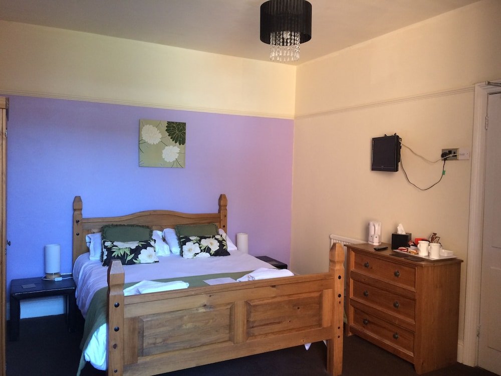 the gillygate hotel