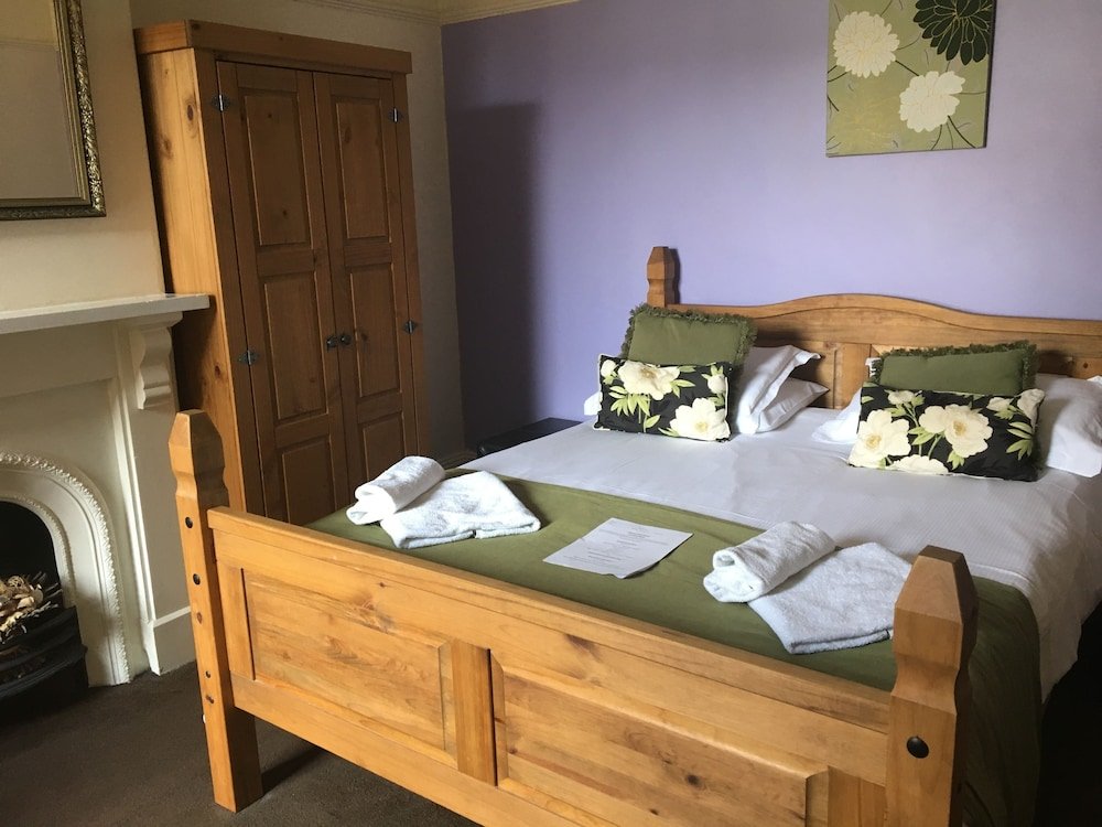 the gillygate hotel
