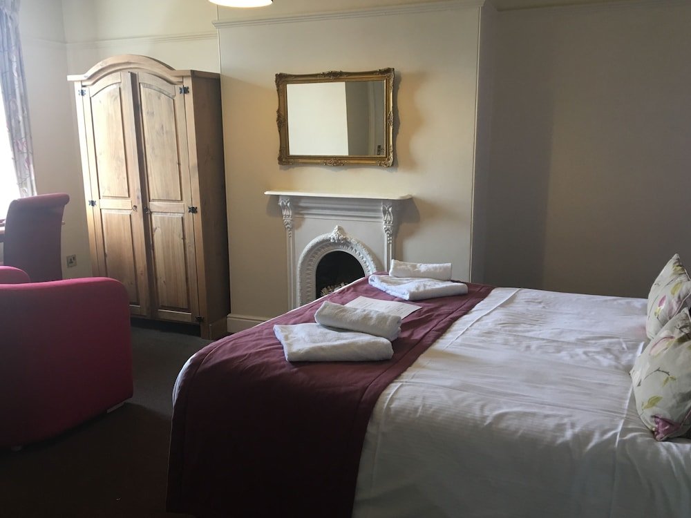 the gillygate hotel