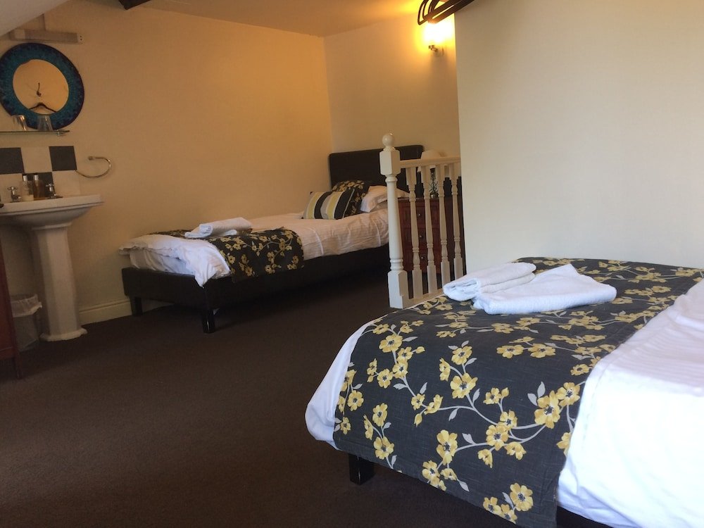 the gillygate hotel