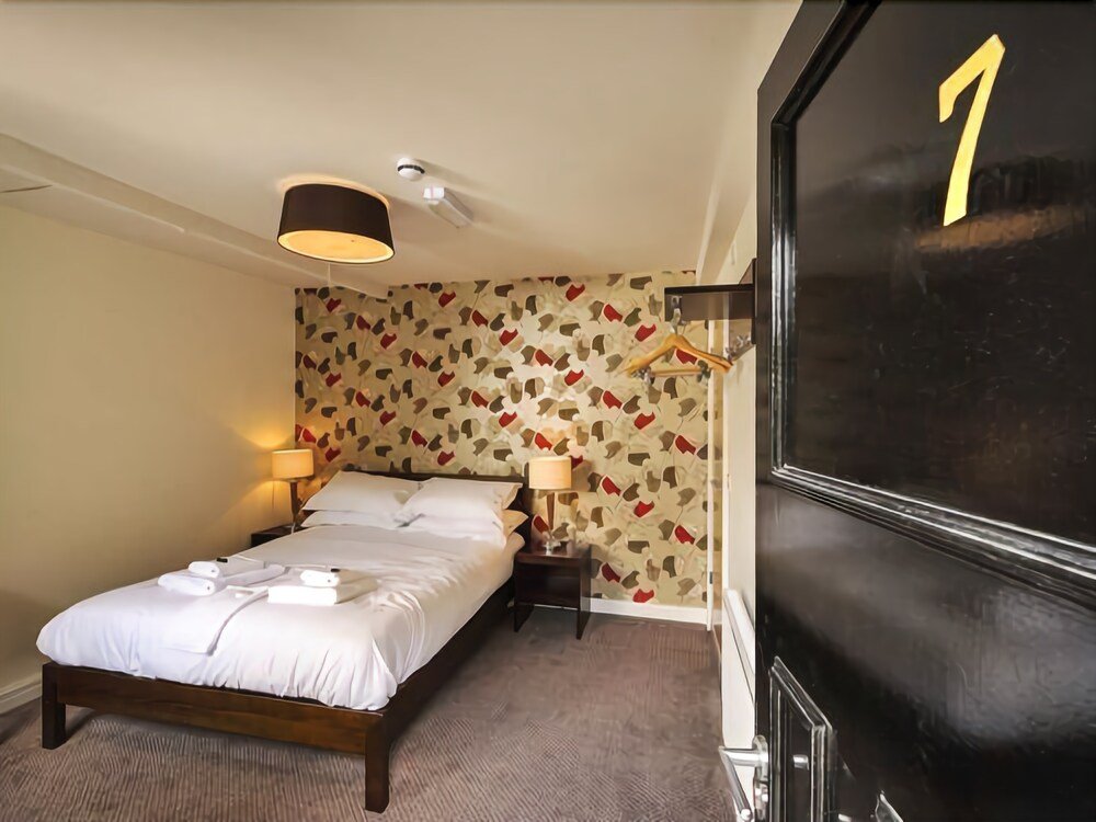 the gillygate hotel