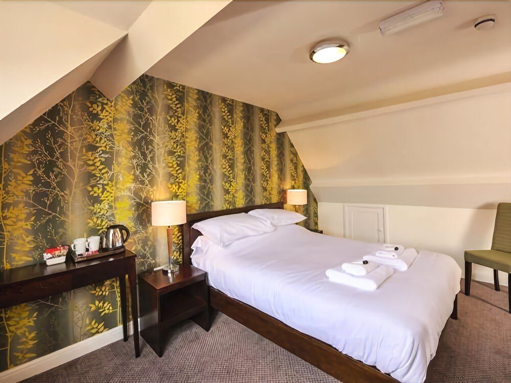 the gillygate hotel
