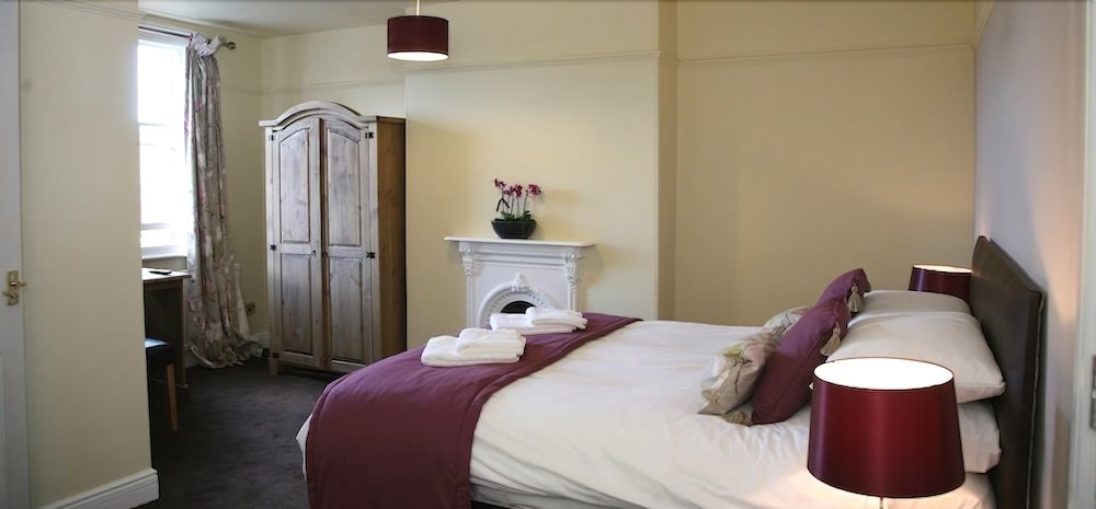 the gillygate hotel