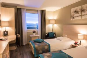 everness hotel and resort
