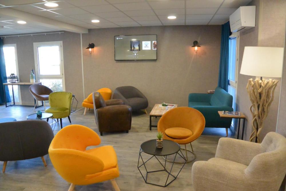 kyriad direct tours sud chambray les tours