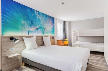 kyriad direct tours sud chambray les tours